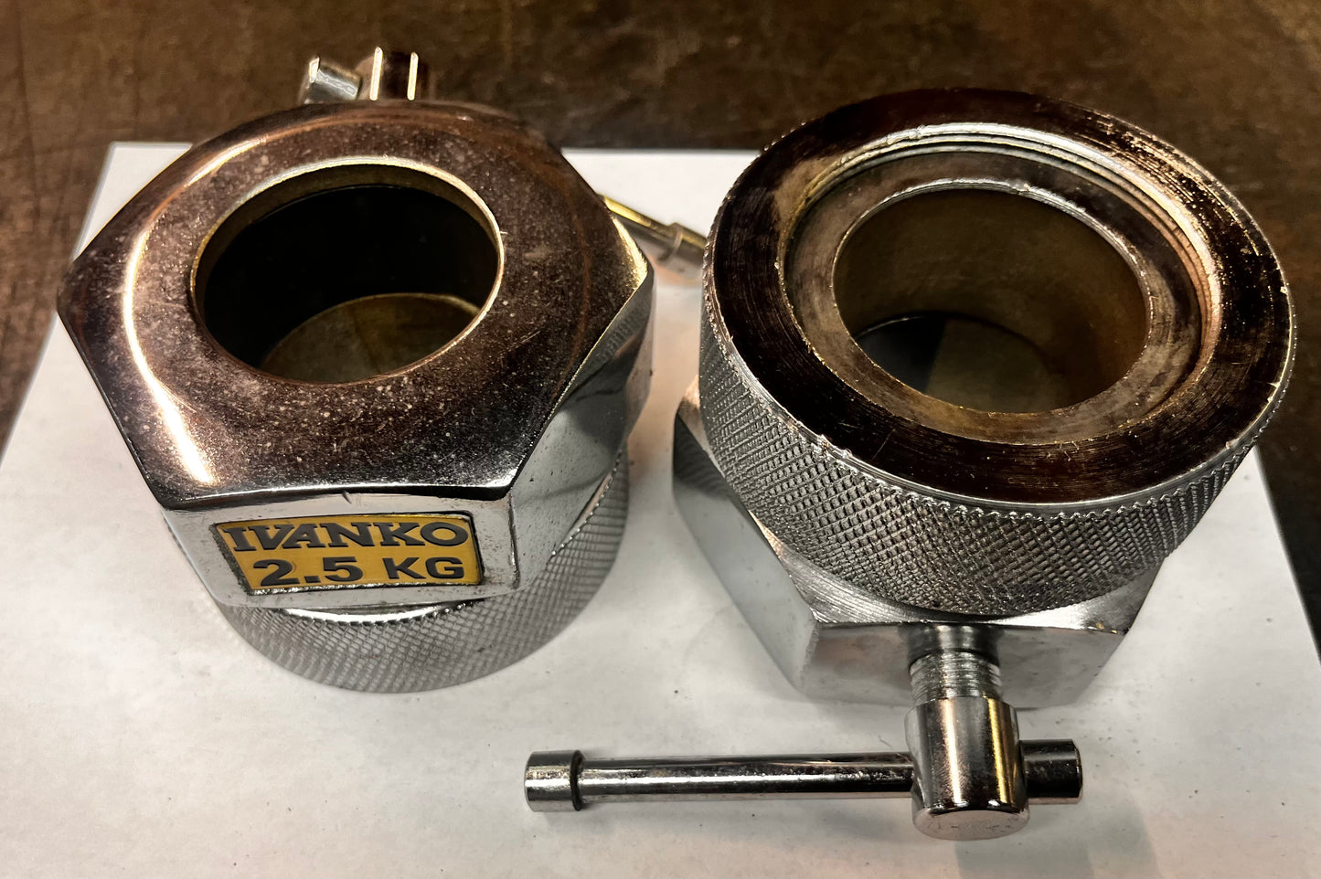 COC-2.5KG Olympic Pressure Ring Collar, Chrome | MISFIT